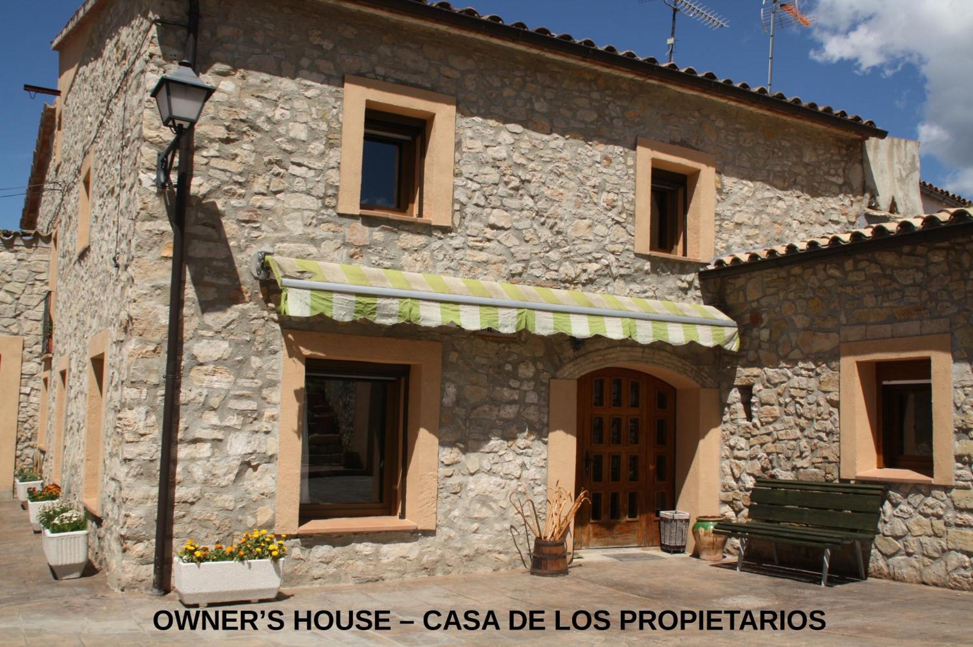 Hostal Cal Riba La Llacuna Exterior foto