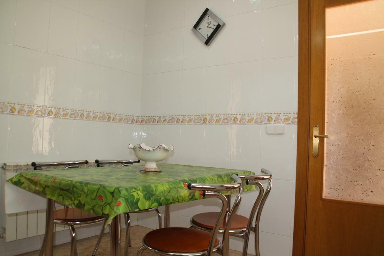 Hostal Cal Riba La Llacuna Exterior foto