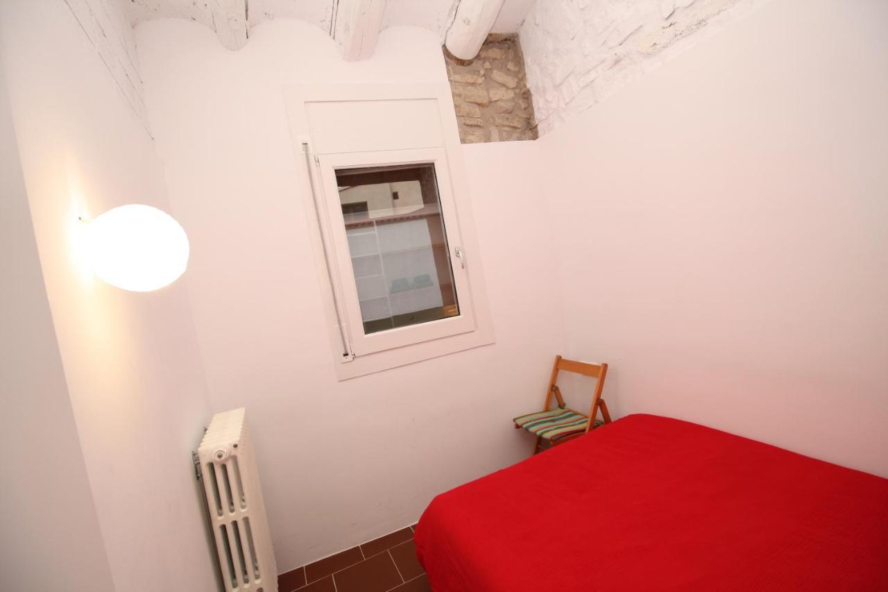 Hostal Cal Riba La Llacuna Exterior foto